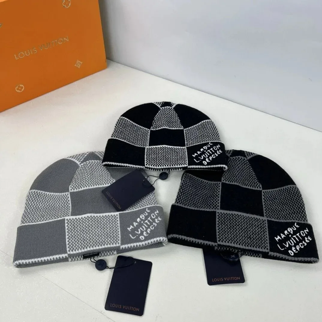 Kakobuy spreadsheet Louis Vuitton Tabi L格子帽子黑灰 Beanies Accessories QC photo and price row