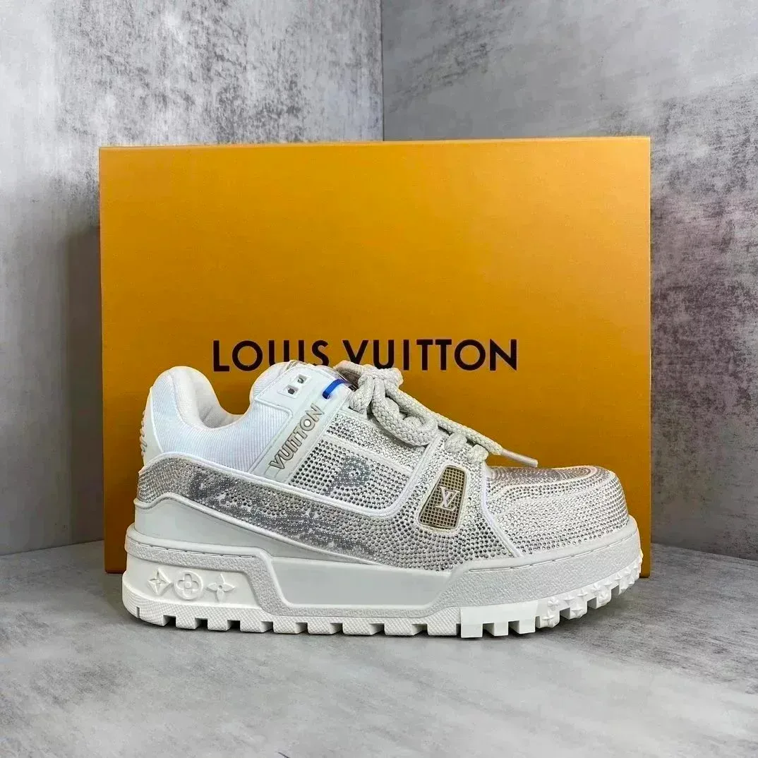 Kakobuy spreadsheet Louis Vuitton LV Trainer Silver Crystal Sneakers Sneakers QC photo and price row